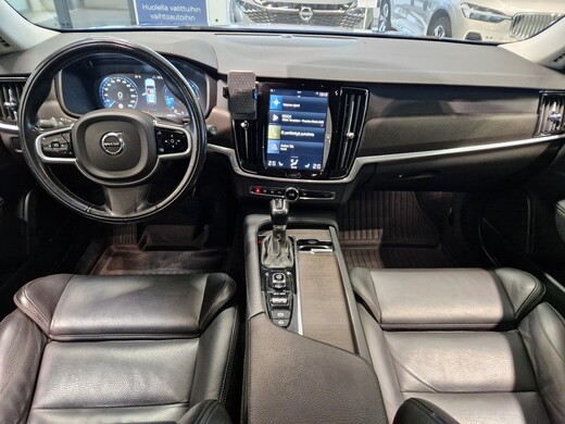 Volvo V90 Cross Country vaihtoauto