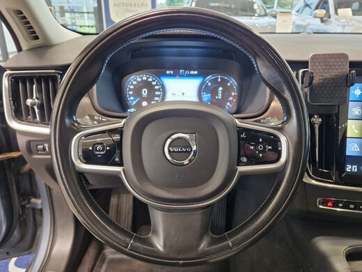 Volvo V90 Cross Country vaihtoauto