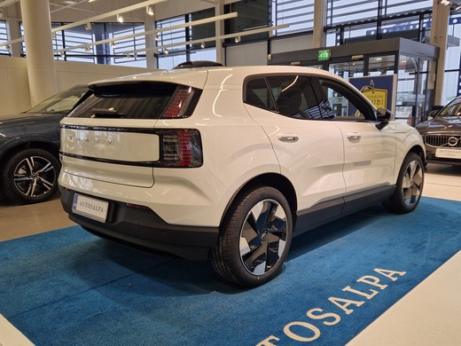 Volvo EX30 vaihtoauto