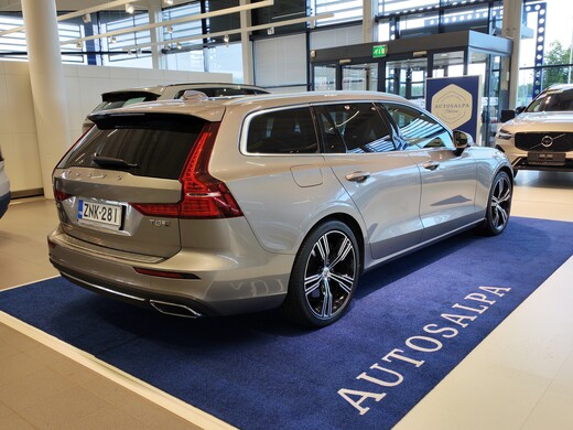 Volvo V60 vaihtoauto