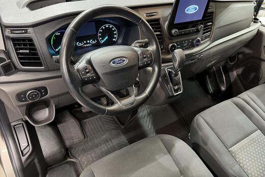 Ford Transit Custom vaihtoauto