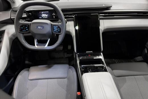 Ford USA Explorer vaihtoauto