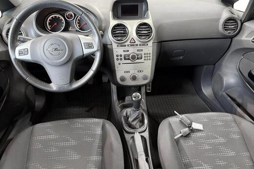 Opel Corsa vaihtoauto