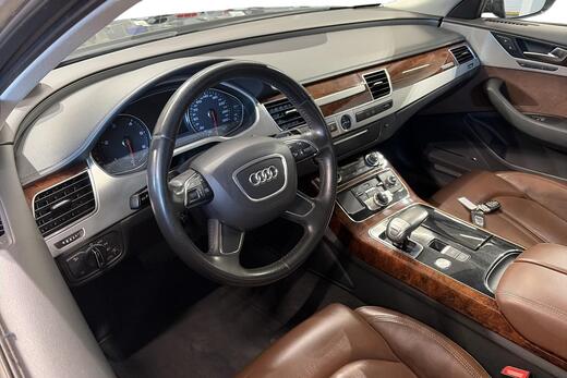 Audi A8 vaihtoauto