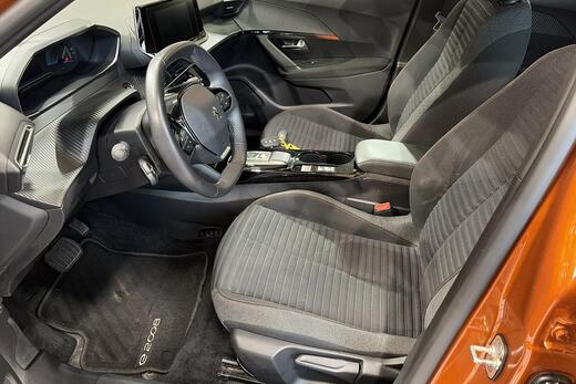 Peugeot e-2008 vaihtoauto