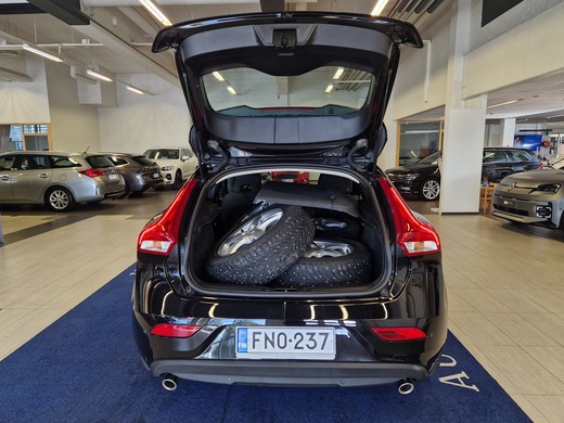 Volvo V40 vaihtoauto