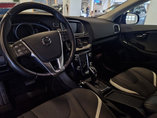 Volvo V40 vaihtoauto