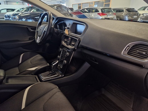 Volvo V40 vaihtoauto