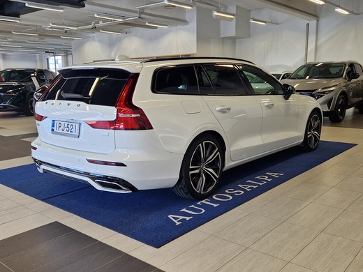 Volvo V60 vaihtoauto