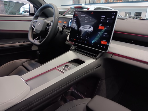 Polestar 4 vaihtoauto
