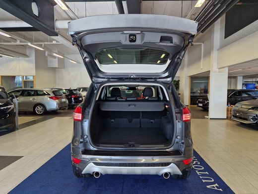 Ford Kuga vaihtoauto