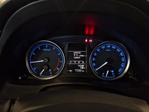 Toyota Auris vaihtoauto