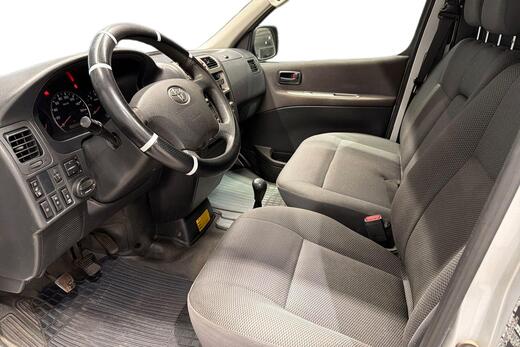 Toyota Hiace vaihtoauto