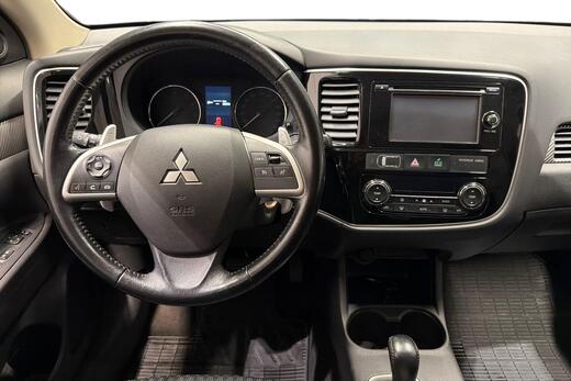 Mitsubishi Outlander vaihtoauto