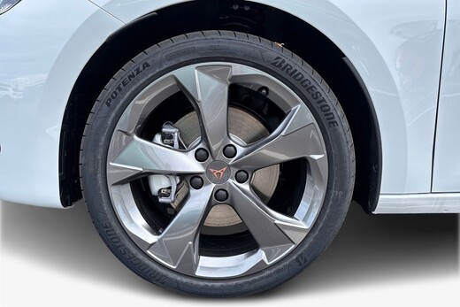 Cupra Leon Sportstourer vaihtoauto