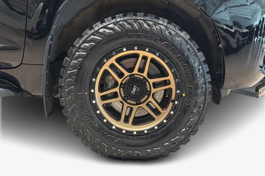 Toyota Land Cruiser vaihtoauto