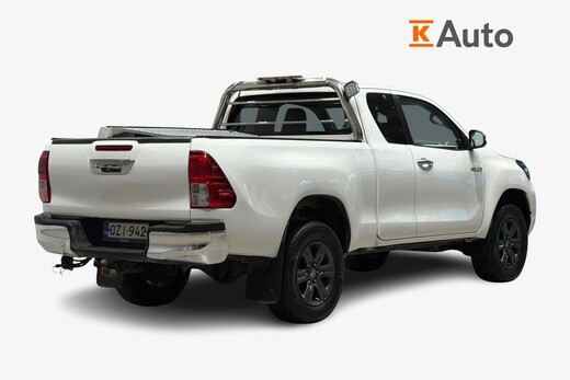 Toyota Hilux vaihtoauto