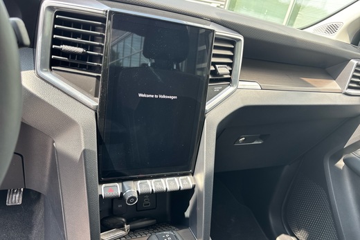 Volkswagen Amarok vaihtoauto