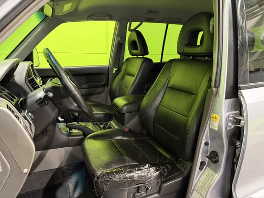 Mitsubishi Pajero vaihtoauto