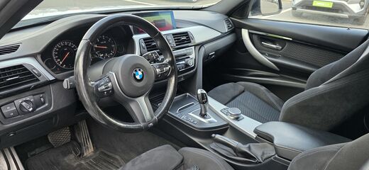 BMW 320 vaihtoauto