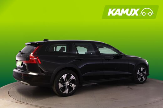 Volvo V60 Cross Country vaihtoauto