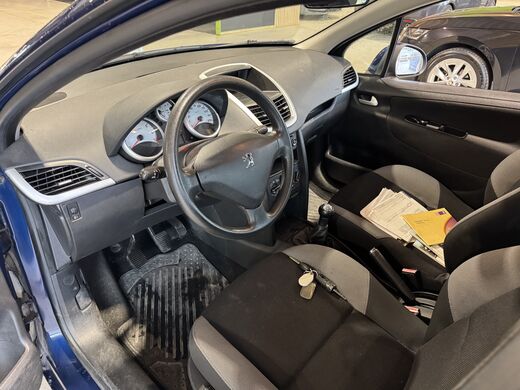 Peugeot 207 vaihtoauto