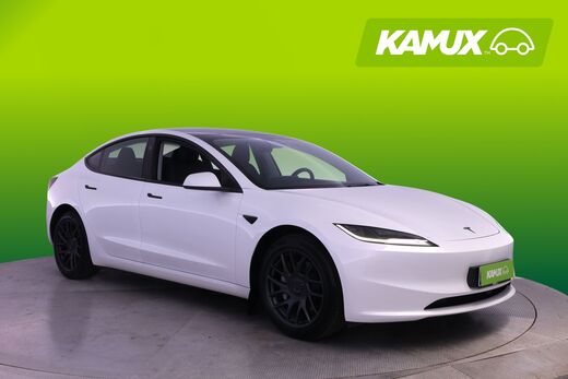 Tesla Model 3 vaihtoauto
