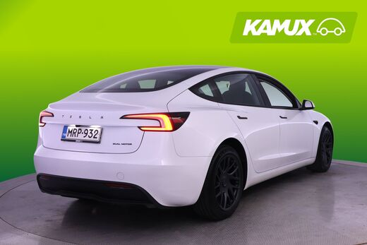 Tesla Model 3 vaihtoauto