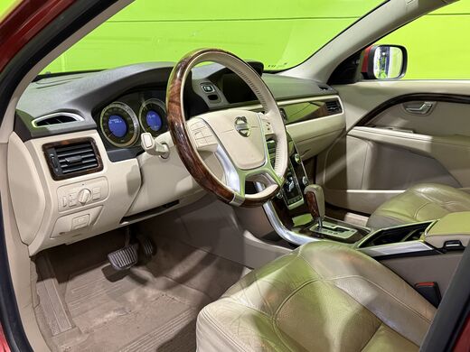 Volvo XC70 vaihtoauto