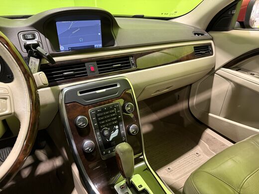 Volvo XC70 vaihtoauto