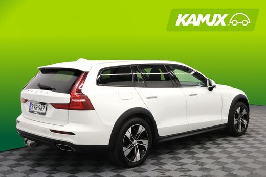 Volvo V60 Cross Country vaihtoauto