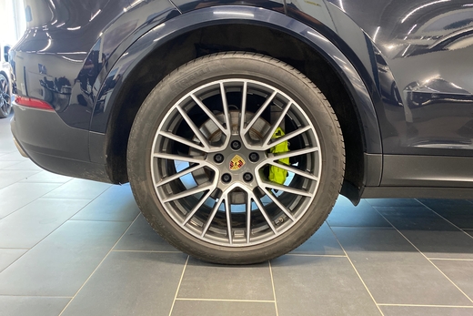 Porsche Cayenne vaihtoauto