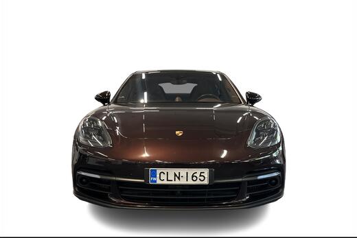Porsche Panamera vaihtoauto