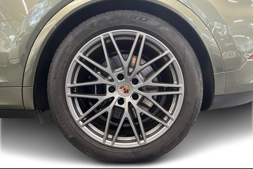 Porsche Cayenne vaihtoauto
