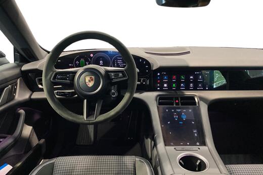 Porsche Taycan vaihtoauto