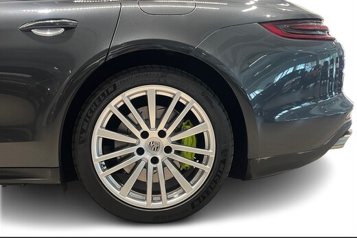 Porsche Panamera vaihtoauto