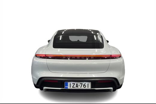Porsche Taycan vaihtoauto