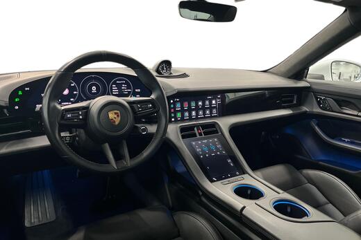 Porsche Taycan vaihtoauto