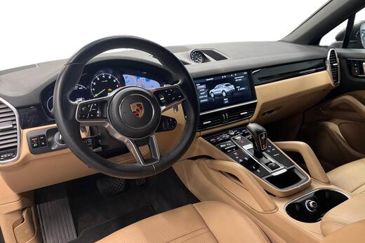 Porsche Cayenne vaihtoauto