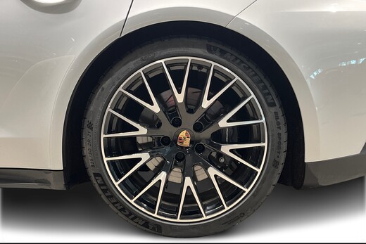 Porsche Panamera vaihtoauto