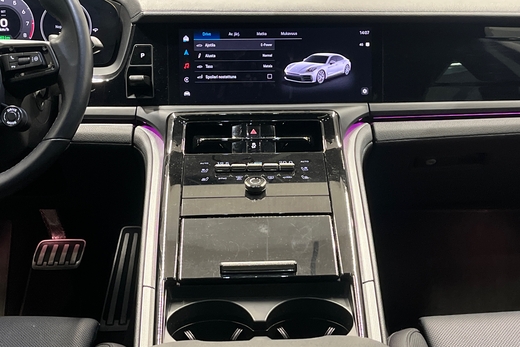 Porsche Panamera vaihtoauto