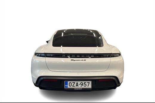 Porsche Taycan vaihtoauto