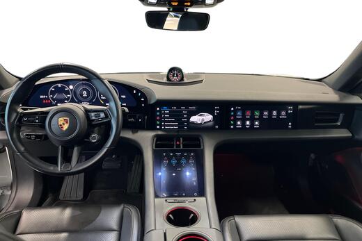 Porsche Taycan vaihtoauto