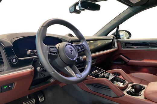 Porsche Cayenne vaihtoauto