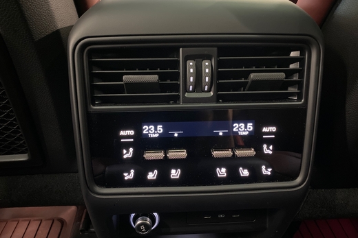 Porsche Cayenne vaihtoauto