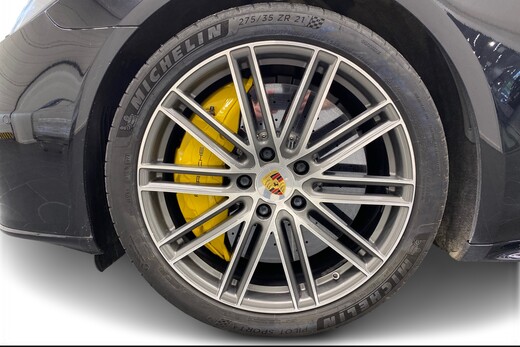 Porsche Panamera vaihtoauto