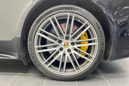 Porsche Panamera vaihtoauto