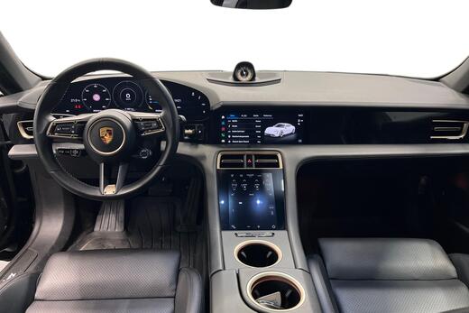 Porsche Taycan vaihtoauto