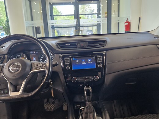 Nissan X-Trail vaihtoauto