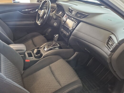 Nissan X-Trail vaihtoauto